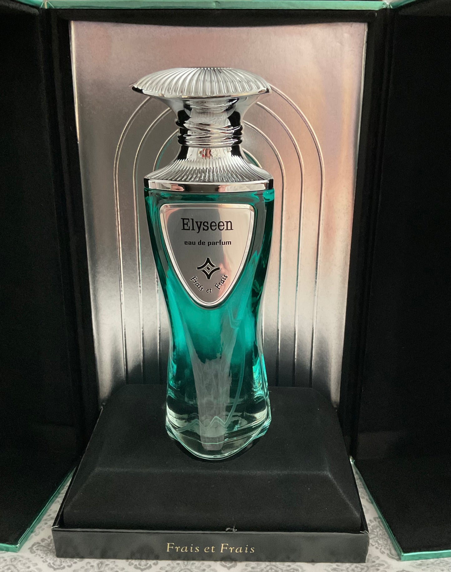 Elyseen Frais Frais Eau de Parfum 3.4oz Made In UAE